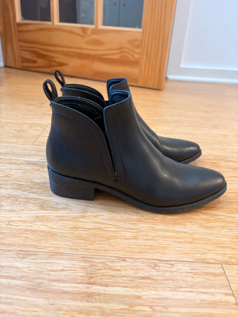 Dolce Vita Black Leather Ankle Boots